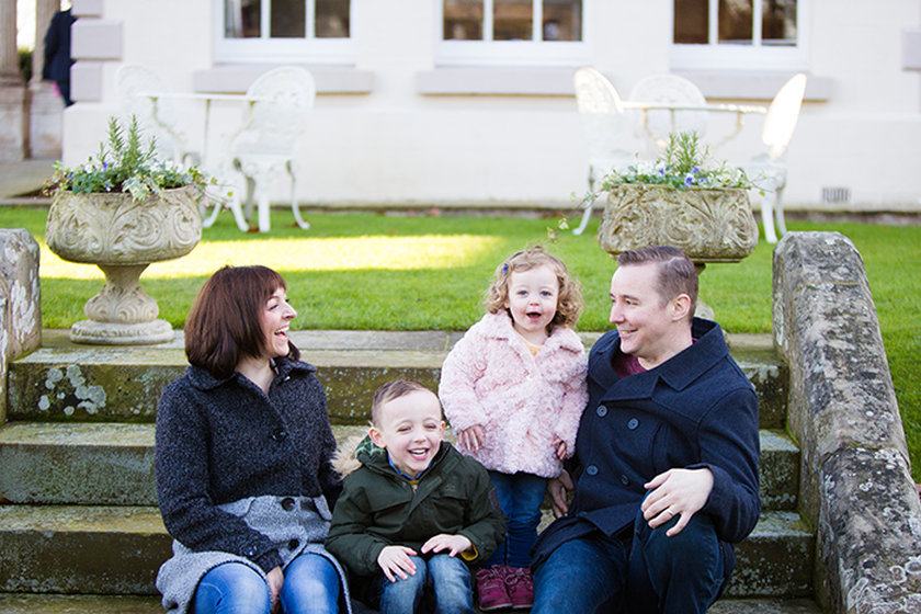 Fun, relaxed and naturel portrait photography in Worcestershire