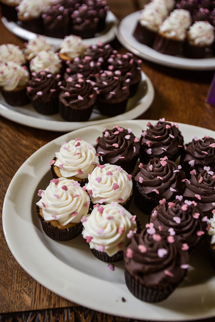 Cupcakes.
