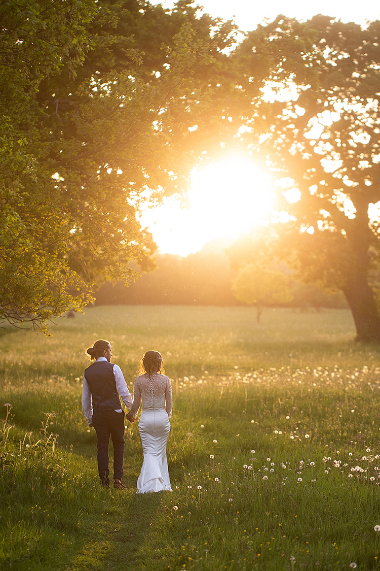 Cotswolds wedding photographer